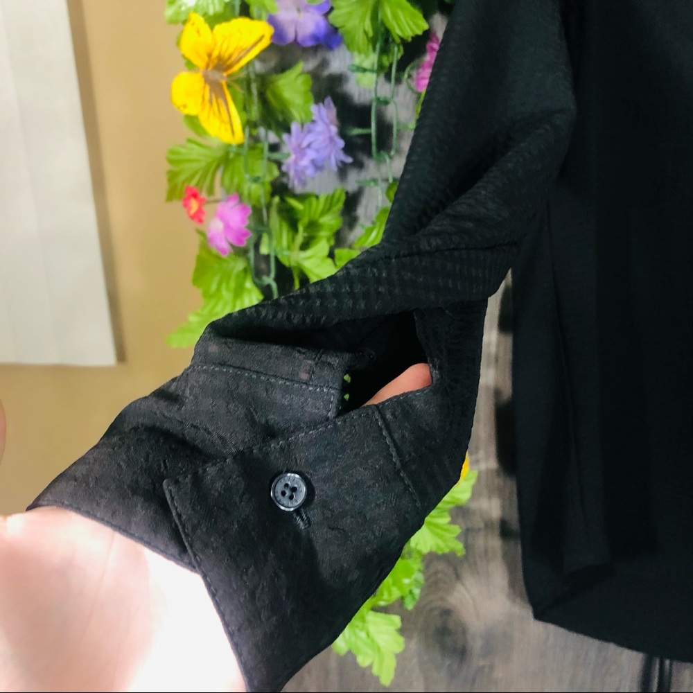 **3/$30express Button Down Collared Blouse Medium - image 5